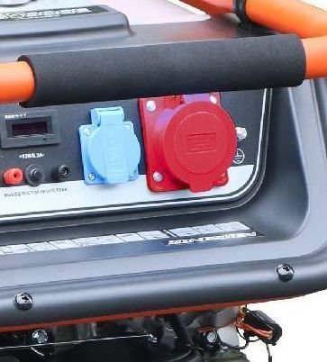 Бензиновый генератор Zongshen KB 7003 E резервный фото