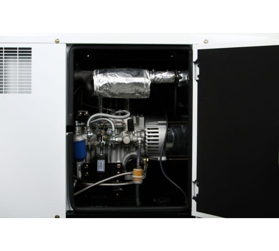 Дизельный генератор Hyundai DHY 12000SE-3  2-х тактный фото