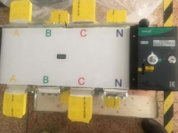 Реверсивный рубильник-переключатель с моторприводом 2500А фото