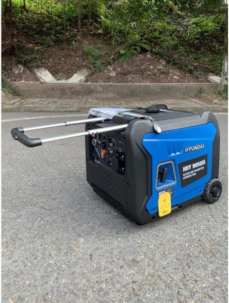 Бензиновый инверторный генератор Hyundai HHY 9050Si 2-х тактный фото