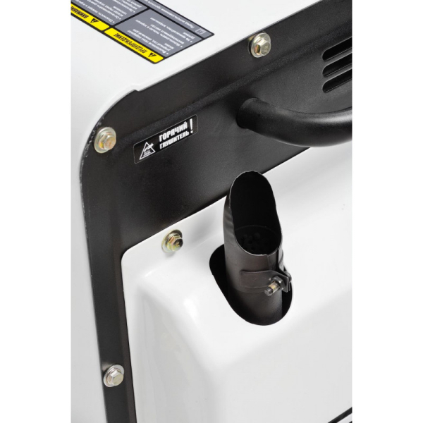 Дизельный генератор Hyundai DHY 6000SE-3  фото