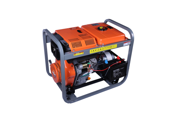 Дизельный генератор КРАТОН DG-5000E 3 08 02 026 для гаража фото