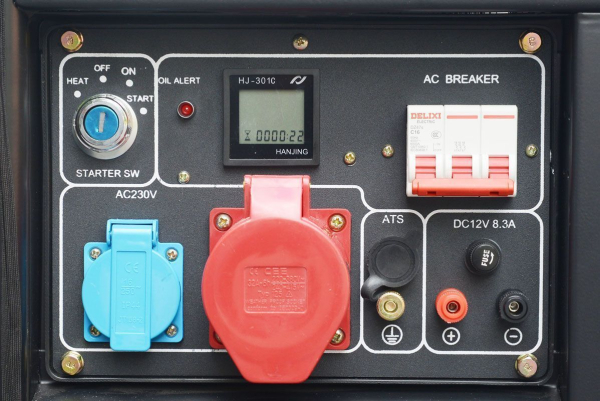 Дизельный генератор ТСС SDG 7000EH3A в кожухе МК-2.1 034168 4-х тактный фото